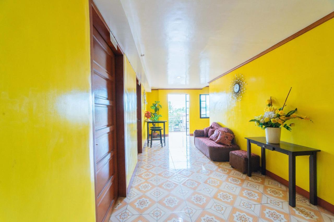 Reddoorz Near Golden Sarok Shrine Hotel Kalibo Kültér fotó